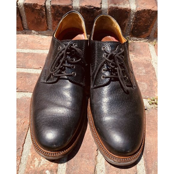 HS Trask Black leather WingTip size 11M